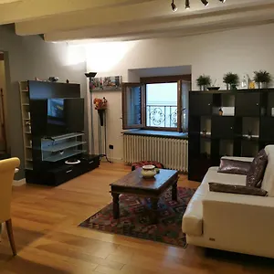 https://borgo-la-croce-apartaments.it-tuscanyhotel.com